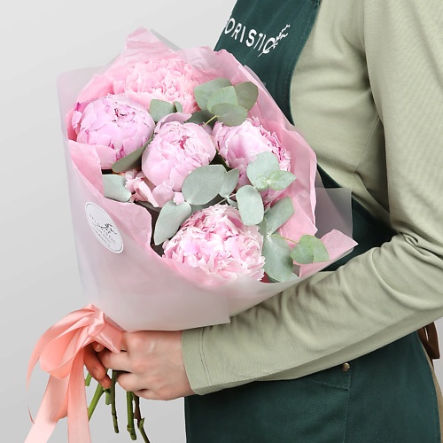 STUDIO FLORISTIC Букет из Пионов и Эвкалипта «Пастельный сон»